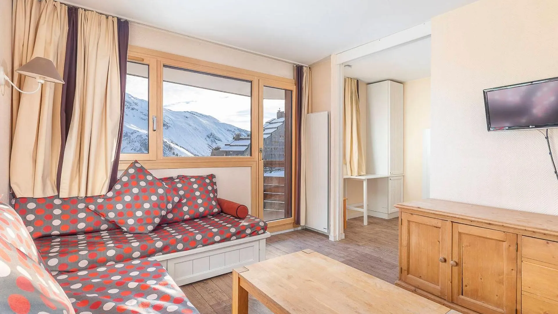 Appartement Cosy 5 Pers. - Proche Commerces, Ecole De Ski, Et Depart Skis Aux Pieds - Fr-1-314-262 Morzine 0*,  France